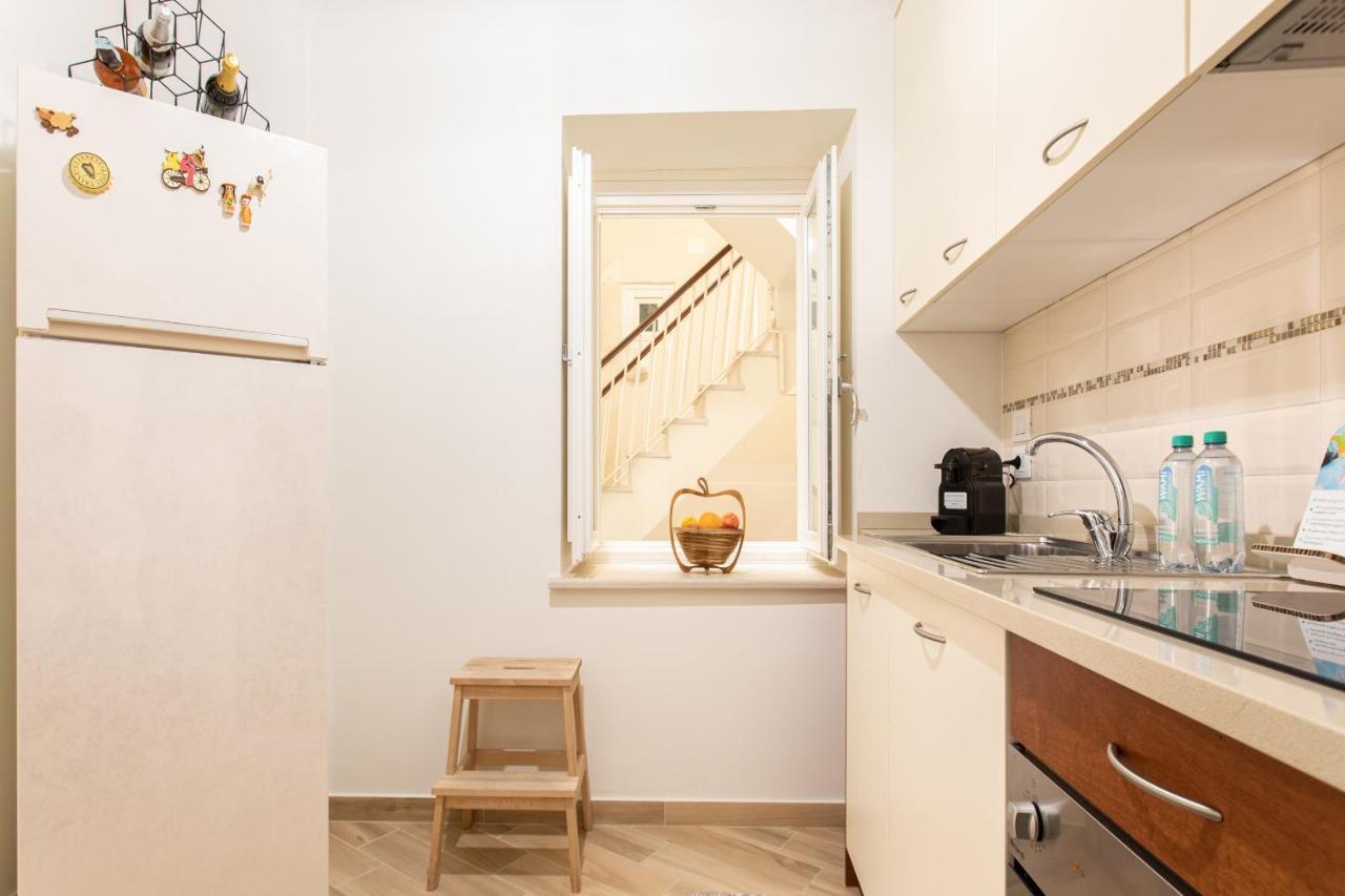 Appartamento Al Consiglio Reginale By Wonderful Italy 시라쿠사 외부 사진